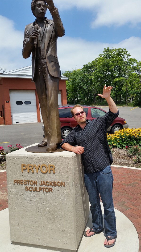 2015.07.12 - Peoria IL - Richard Pryor statue 01